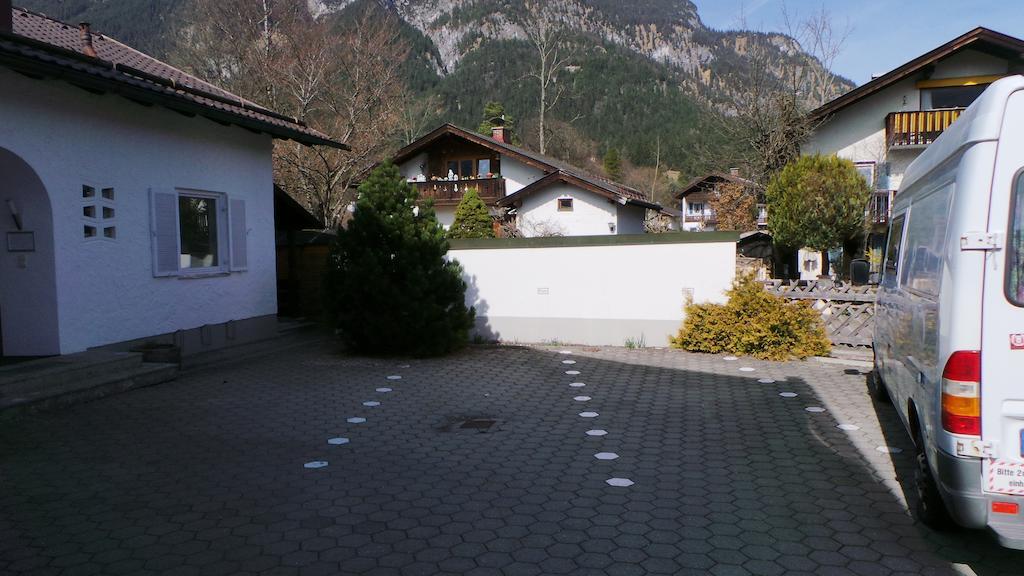 Big-Foot Loft Hotel Garmisch-Partenkirchen Exterior photo